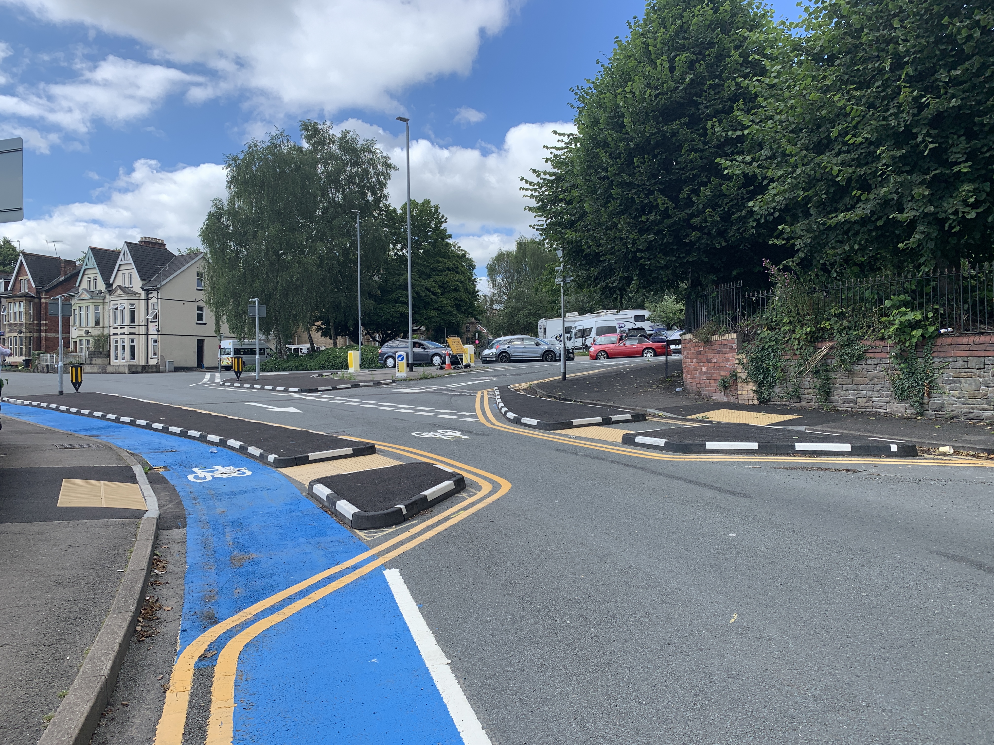 Half_Battered_RediKerb_Surface_Kerbing_Rubber_Kerb_Rediweld_Traffic3